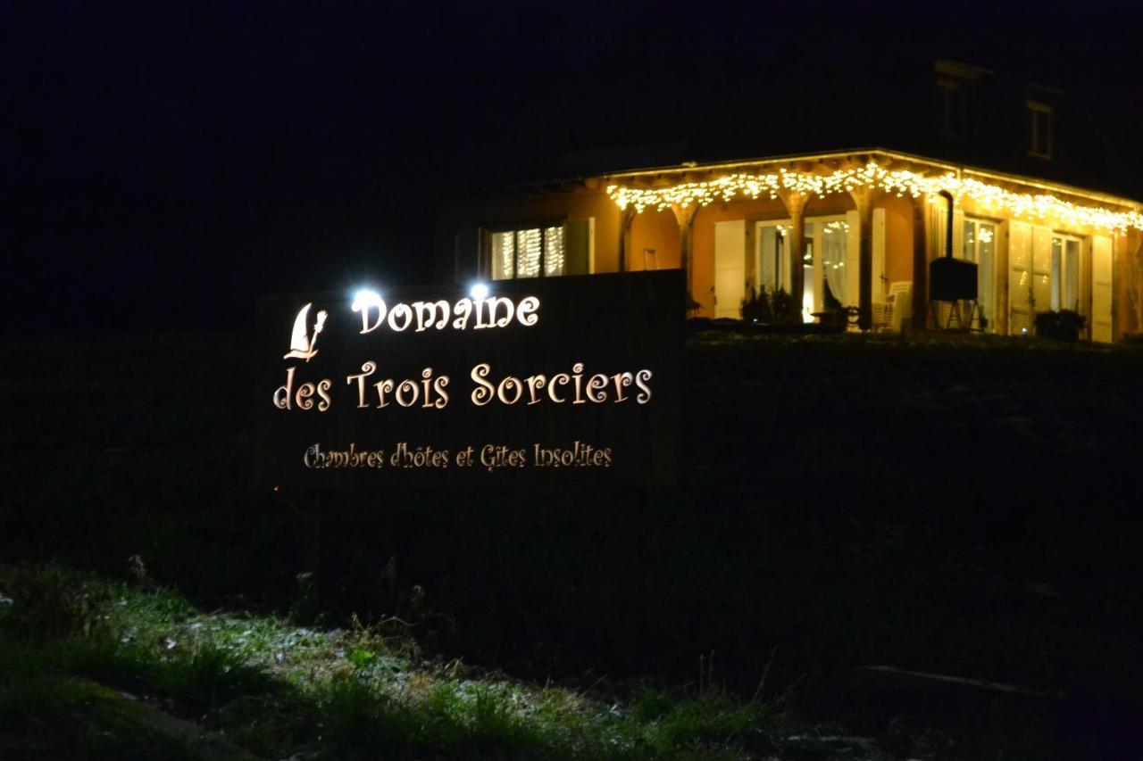 Domaine Des Trois Sorciers Bed & Breakfast Bouxwiller  Exterior photo
